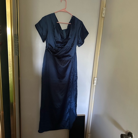 StyleWe Dress - Picture 3 of 4